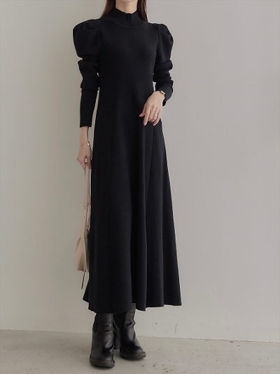yRE ARRIVALz puff shoulder knit dress / black