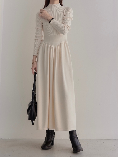 yRE ARRIVALz fit and flare knit dress / ivory