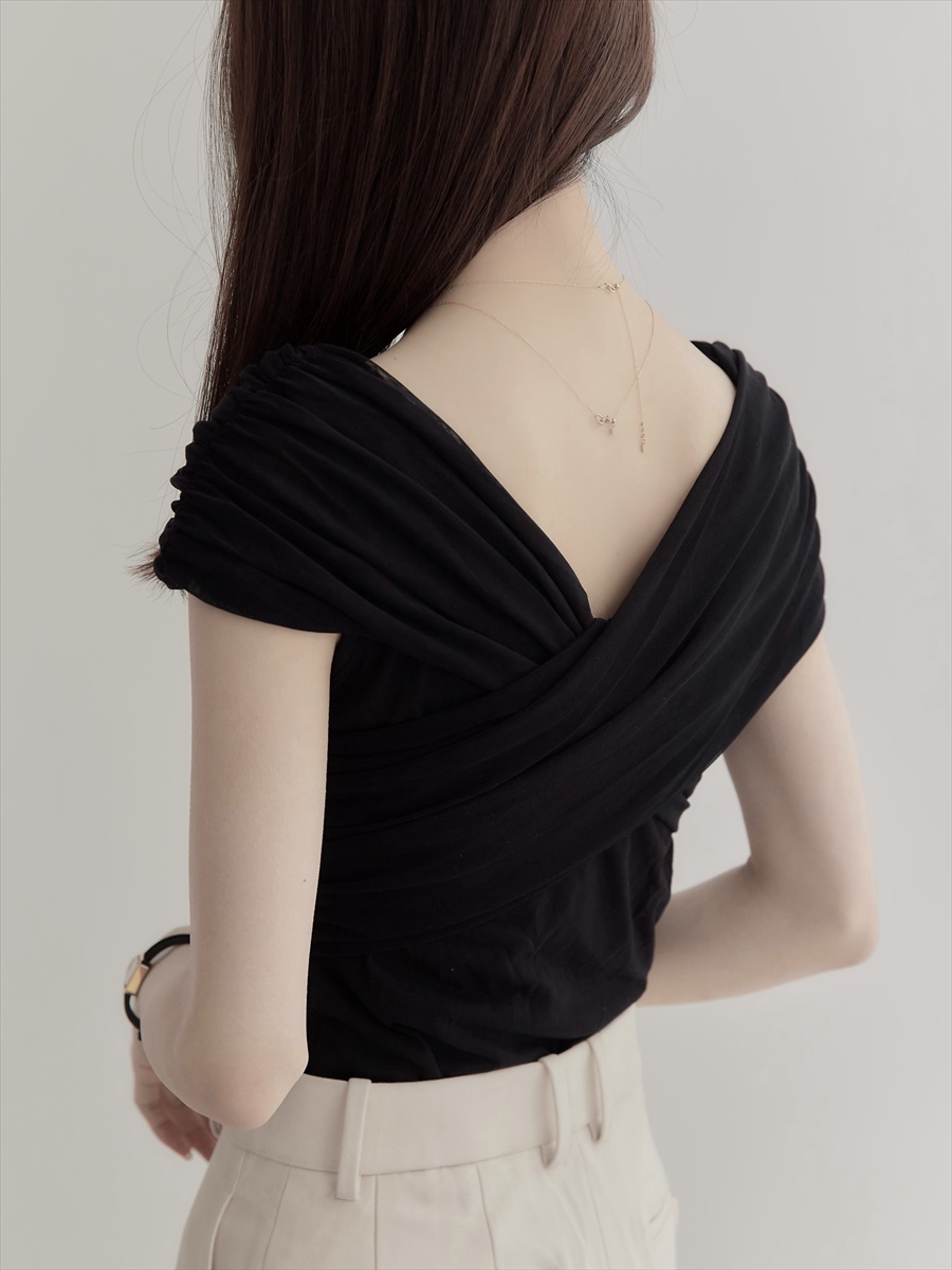 RE ARRIVAL】asymmetry cross tulle tops amel