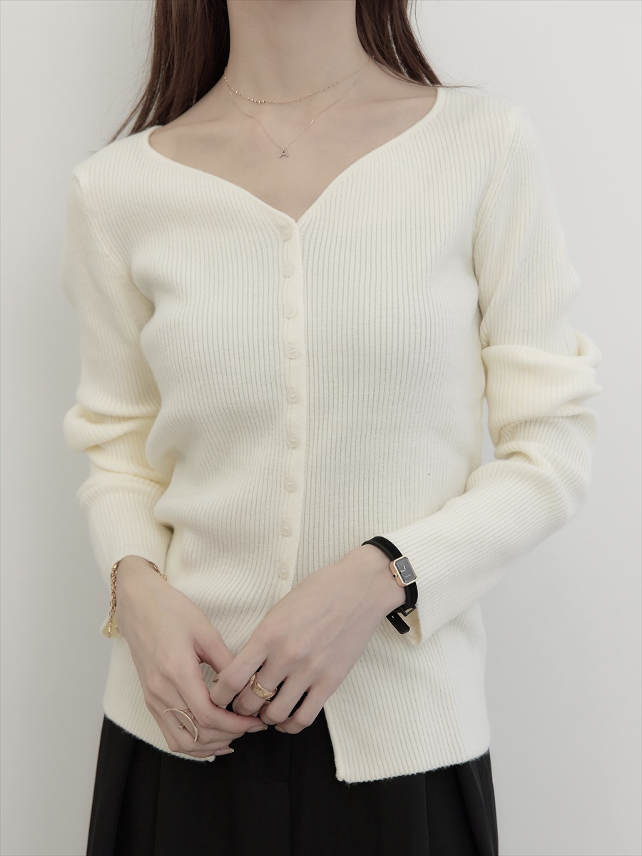 RE ARRIVAL】heart neck slit design rib knit / ivory amel 