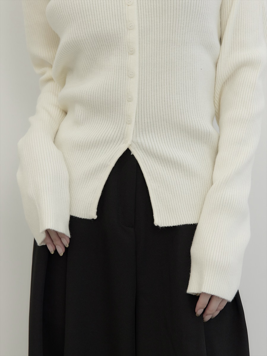 RE ARRIVAL】heart neck slit design rib knit / ivory amel 