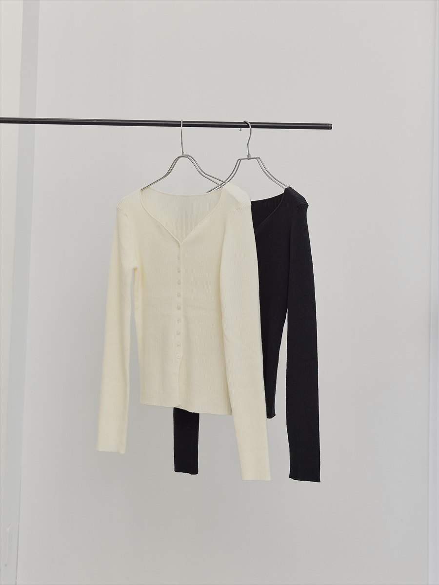 RE ARRIVAL】heart neck slit design rib knit / ivory amel 