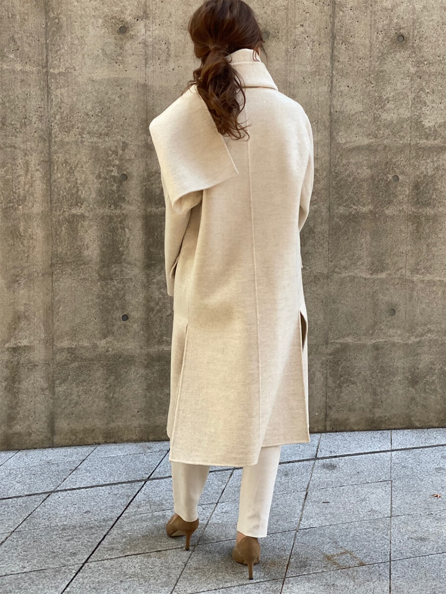 【残りわずか】ストール付きウールロングコート