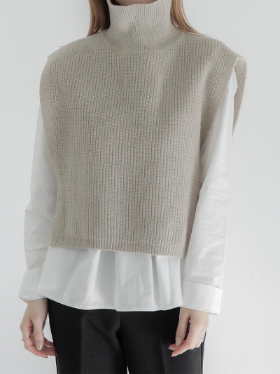【NEW】high neck knit vest / beige