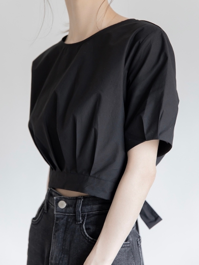 yRE ARRIVALz back ribbon blouse  / black