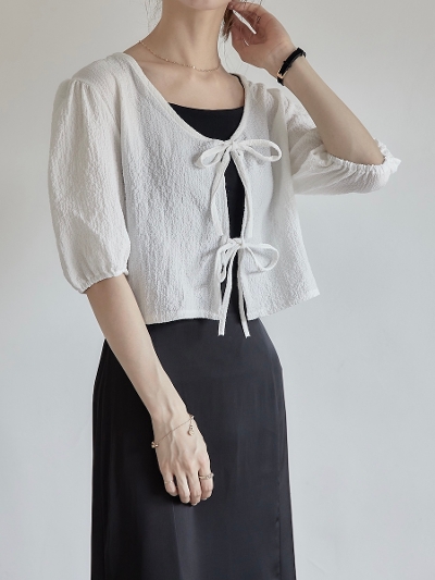 【NEW】 puff sleeve ribbon blouse / white