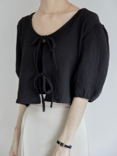 【NEW】 puff sleeve ribbon blouse / black