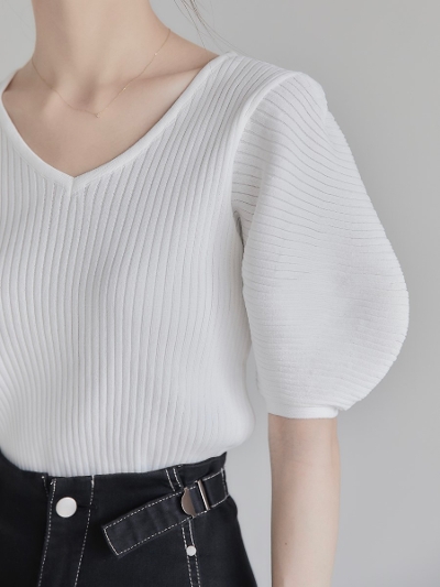 【NEW】 cocoon sleeve knit tops / white