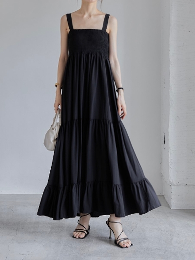 【RE ARRIVAL】 shirring tiered dress