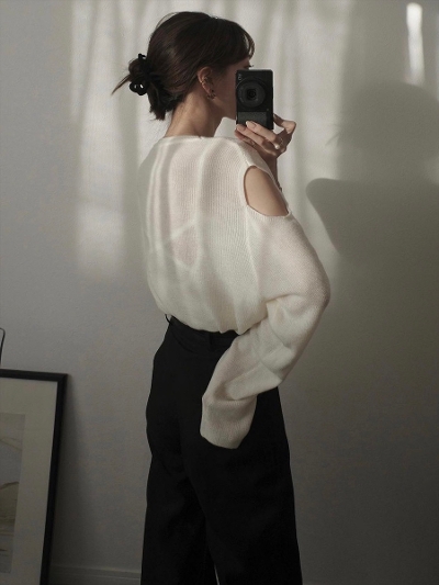 yNEWz arm cut sheer knit / ivory