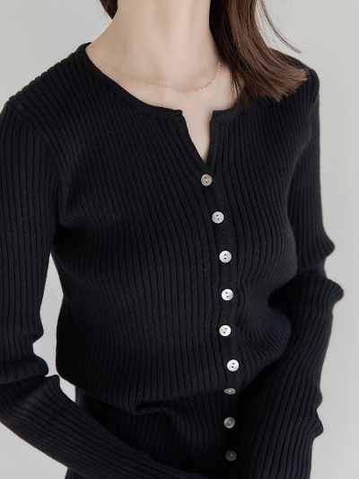 yRE ARRIVALz shell button cardigan / black
