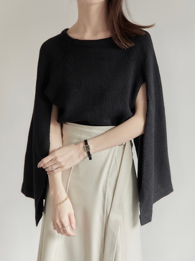 yNEWz sleeve slit knit / black