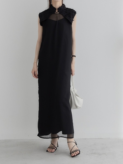 yNEWz feather collar layered dress / black