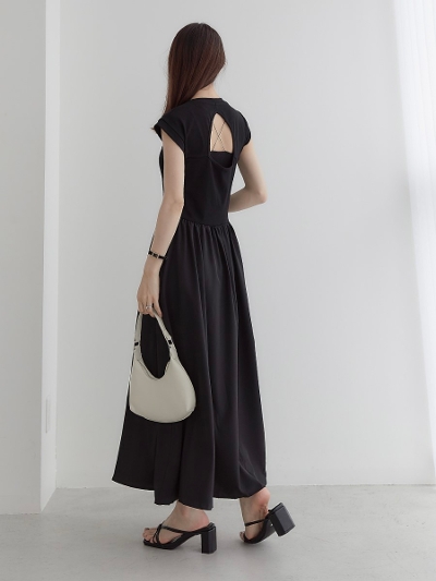 yRE ARRIVALz back open docking dress / black