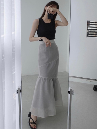 yNEWz sheer layered mermaid skirt / greige