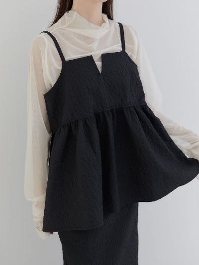yNEWz emboss jacquard camisole