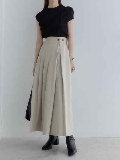 yNEWz pleats tuck skants / beige