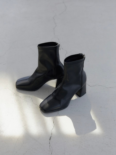 【NEW】 square toe boots