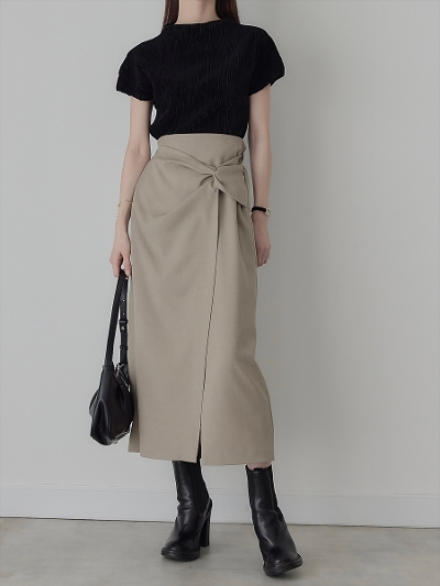 yRE ARRIVALz  knot design wrap skirt / beige