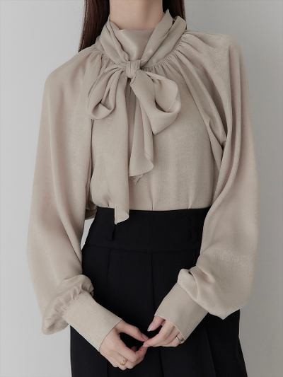yRE ARRIVALzribbon tie classical blouse