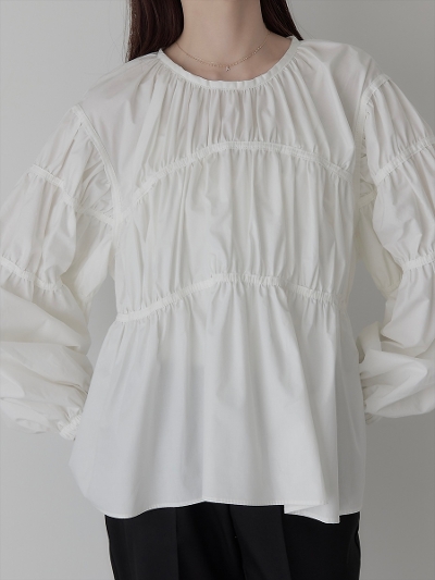 yNEWzballoon gather blouse / white