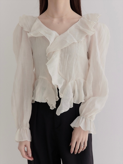 yRE ARRIVALzcachecoeur frill sheer blouse / beige
