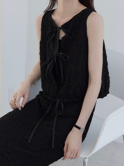 yRE ARRIVALzribbon drawstring ripple tops / black