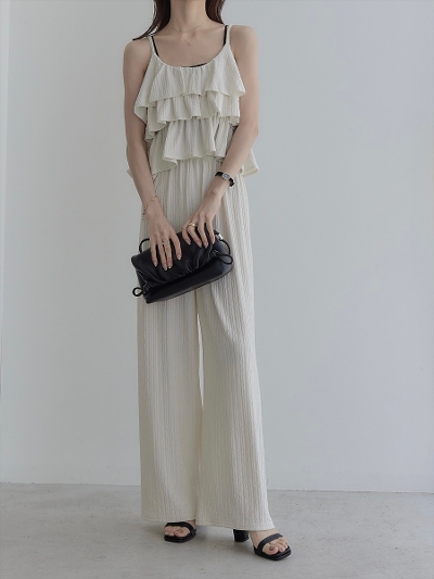 yRE ARRIVALztiered frill cami set up / ivory