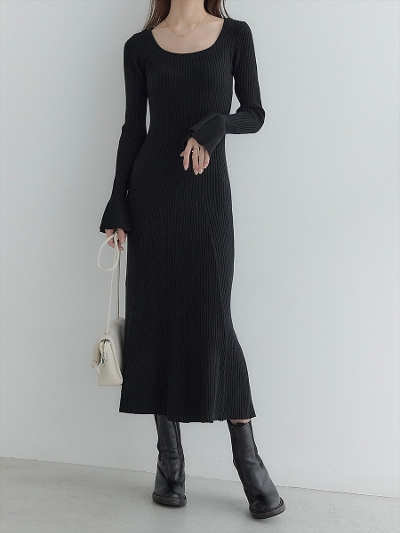 yRE ARRIVALzbell sleeve rib knit dress / black