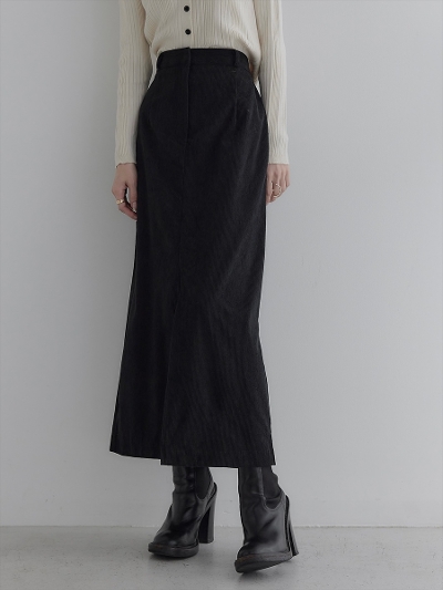 yRE ARRIVALzfront slit corduroy skirt / black