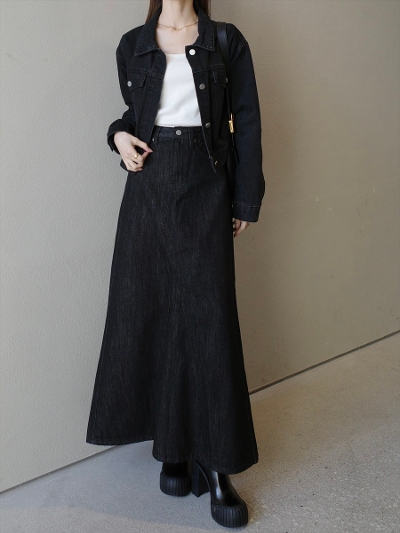 yRE ARRIVALzblack denim flare skirt