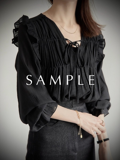 ySAMPLEzribbon gather blouse / black