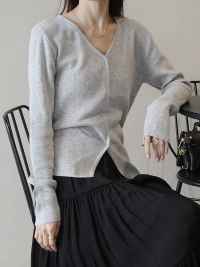 yNEWzv cut design rib knit / grey