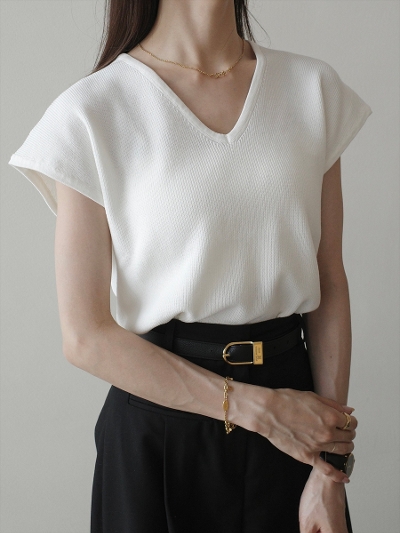 yNEWzfrench sleeve v neck tops / ivory
