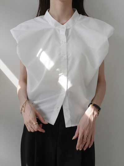 yNEWzpuff shoulder blouse / white
