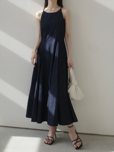 yNEWzblue denim flare cami dress
