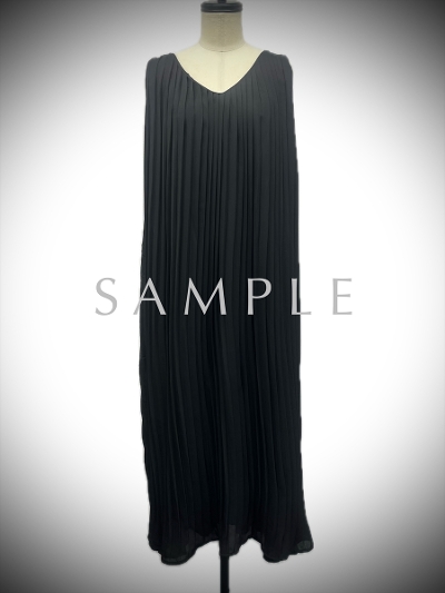 ySAMPLEzchiffon pleats onepiece / black