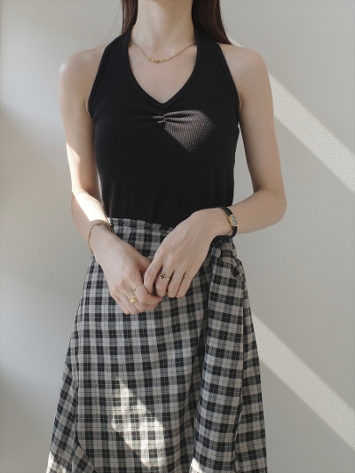 yNEWzhalter neck tank top