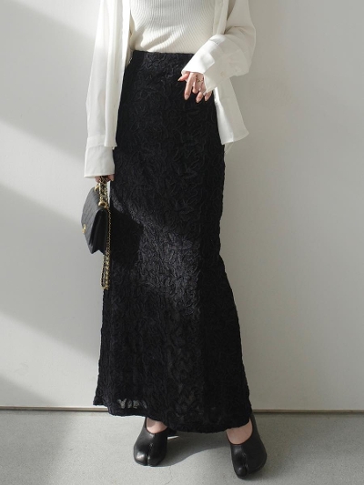 yNEWzvelvet embroidery skirt