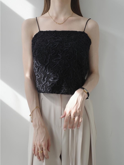 yNEWzvelvet embroidery camisole