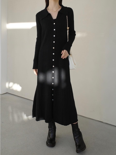 �yNEW�zbutton line polo neck knit dress / black