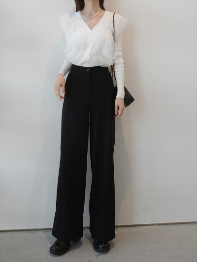 �yNEW�zfleece lined tuck pants