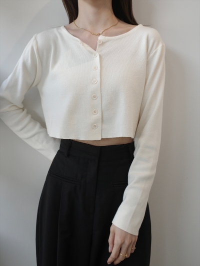 �yNEW�zcropped knit cardigan / ivory