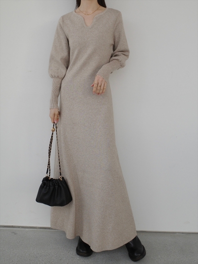 �ySAMPLE�zheart neck puff sleeve dress / beige