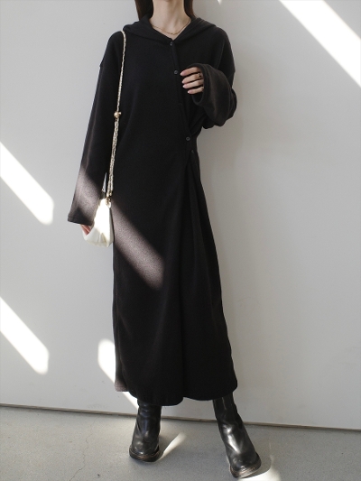 �ySAMPLE�zsouffle touch button line dress / black