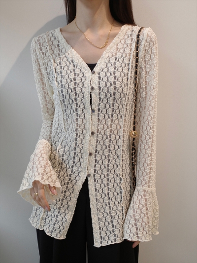 �yNEW�zflower lace bell sleeve cardigan / ivory