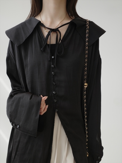 �yNEW�zbig collar ribbon tie blouse / black