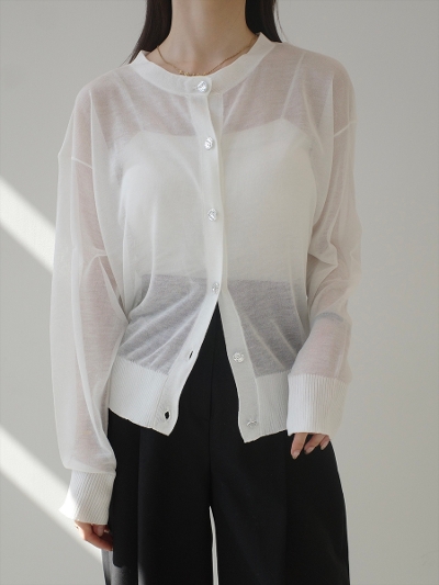 �yNEW�zsilver button sheer cardigan / white