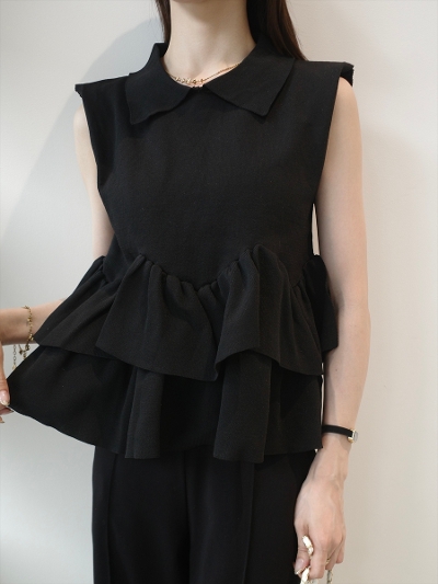 �yNEW�zfrill peplum polo top / black