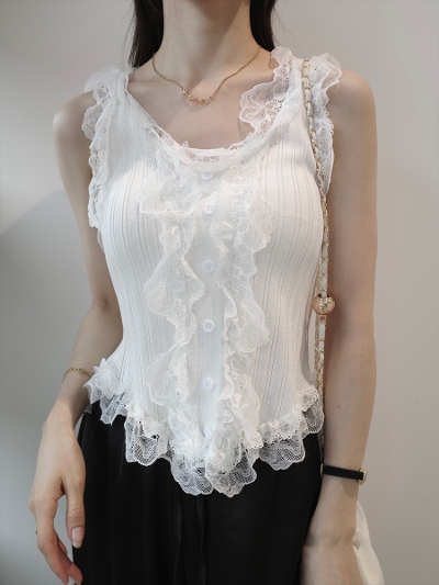 �yNEW�zdramatic lace frill top / white